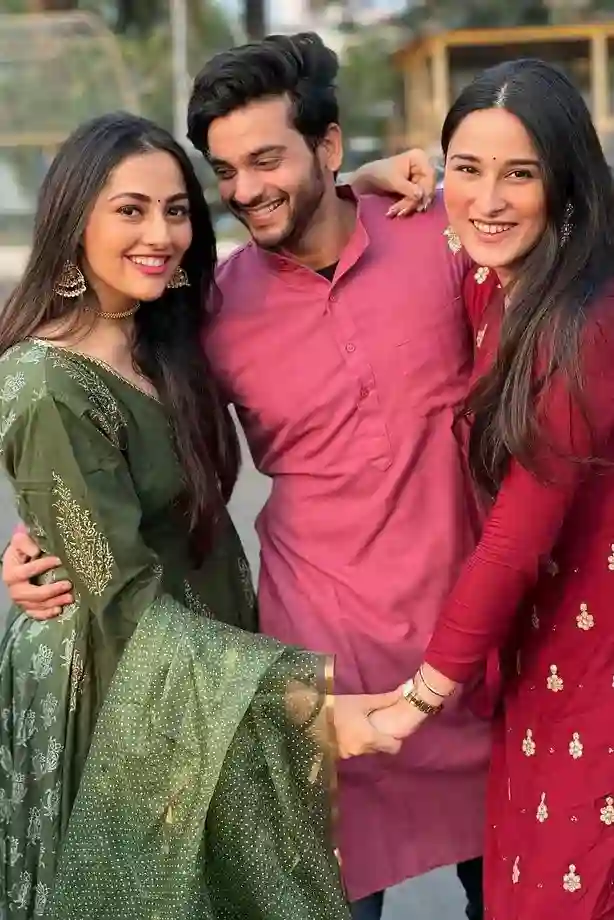 कसक: दिल की उलझन