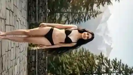 शैलकुंज की सुबह और एक अनोखी सुंदरी